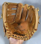 Mizuno MZ1122 Max Flex 11.5" Rht North American Steerhide Very Nice!. Fixed Price $29.99.