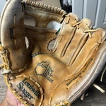 Louisville Slugger LSG14 Baseball Glove. Tri-action. Rough Condition.. Fixed Price $17.90.