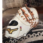 Mizuno Pro Select GPSF-30 12.5" Fastpitch 1B Mitt Rh Leather White/brown. Fixed Price $200.00.