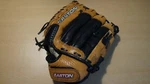Easton UL131 Ultra Lite 13" Lht Baseball Glove, Natural Series, Excellent!. Fixed Price $27.95.