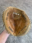 Tonix TC121A Catchers Mitt Professional Model Top Grain Cowhide Pro-toe Winner. Fixed Price $49.99.