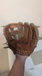Spalding Softball Glove 10" Competition Series "hustler" 42-633 Leather Rht Vg+. Fixed Price $8.72.