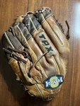 Louisville Slugger Tpx Omaha Pro OX1275 Baseball Glove Mitt 12.75" Right Throw. Fixed Price $35.89.