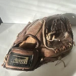 Vtg 70S Montgomery Ward Gaylord Perry #60-21224 Baseball Glove Right Hand Throw. Fixed Price $34.95.