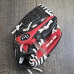 Rawlings Players Series 8-1/2 Inch Kids Baseball Glove PL85SB Right Hand Throw. Fixed Price $18.95.