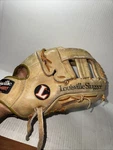 Louisville Slugger Softball Glove Big Daddy 2 LMC130 Padded Ready To Play. Fixed Price $32.00.