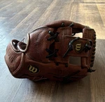 Wilson A2070 CF7 Custom Fit Brown Leather Baseball Glove 11.5". Fixed Price $54.99.