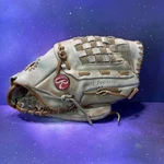 Rawlings Rsg 135 13.5" Leather Baseball Softball Glove Rht Fastback Model. Fixed Price $30.00.