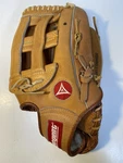 Regent Big Man Leather Baseball Glove Top Grain Cowhide, Model 03980 Rh. Fixed Price $14.95.