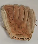 Vintage Doug Rader Wilson A2181 Autograph Model Snap Action Mitt Glove. Fixed Price $16.00.