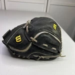 Wilson Ez Catch Mlb Youth T-ball 9 1/2" Baseball Glove Rht. Fixed Price $10.49.