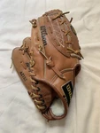 Wilson A2152 12" Baseball Glove Kirk Gibson Pro Special Right Hand Lht. Fixed Price $18.99.