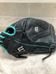 Wilson A500 Turquois Green Youth Girls Small 12.5 Softball Glove Right Throw. Fixed Price $75.00.