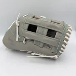 Marucci Palmetto 12.75" Fastpitch Softball Glove Rht MFG3PL78R3FP-GY. Fixed Price $124.99.
