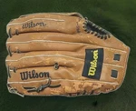 Wilson Advisory Staff Leathet Baseball Glove Right Hand Throw A2492 13. Fixed Price $16.89.