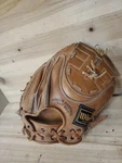 Vintage Wilson A2516 Catcher Baseball Glove R/h Twin Action Carlton Fisk. Fixed Price $29.00.