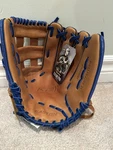Easton 12" Youth Future Pro Kevin Pillar Design FP1200KP Baseball Glove. Fixed Price $54.38.