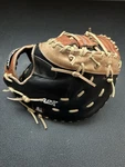 Wilson A2K 1617 First Base Glove 12.5 Lht Rare. Fixed Price $199.99.