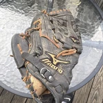 Mizuno Gmvp 1201 12" Leather Baseball/softball Glove Lht Adjustable Strap. Fixed Price $55.00.