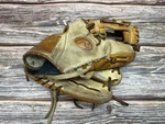 Rawlings PL4 Leather Patch PRO204W-2CRT, 11.5 Inch Rht, Wing Tip, Fielders Glove. Fixed Price $219.99.