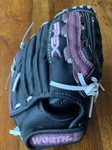 Worth Fastpitch Prodigy Baseball Glove Fpex ELBL2; Model P15M; 11.5"; Rht. Fixed Price $17.99.