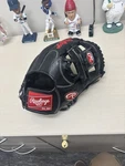 Rawlings Heart Of The Hide NP2JB Baseball Glove Right Hand Throw. Fixed Price $245.00.