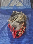 Rawlings Youth Baseball Glove PM105SRW Rht 10.5-INCH. Fixed Price $15.00.