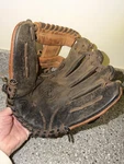 Rawlings Premium Series 11.25 Infield Pitcher Glove Rh Throw Pro Web D1125PTDB. Fixed Price $24.99.