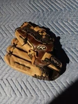 Rawlings Baseball Glove Lht 13IN. PM2609RP. Fixed Price $19.98.