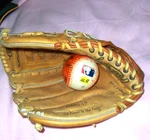 Rawlings RBG39 Dave Winfield Ball Glove Left Hand Throw 12 1/2" Leather. Fixed Price $11.50.