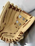 New Rawlings Heart Of The Hide 12.75" Outfield Glove Lht PROR3039-6C. Fixed Price $199.99.