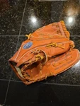 Spalding Performance Series 42-545 Lht Glove Jack Clark Used. Fixed Price $21.99.