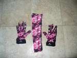 Clutch Batting Sleeve And Gloves Pink Camo Euc. Fixed Price $19.95.