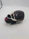 Mizuno GPP1005F3 Prospect Finch Series Youth Softball Gloves 10" Rht. Fixed Price $16.00.