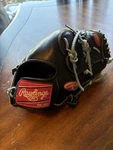 Rawlings Heart Of The Hide 11.5" PRO200-- 9JB Baseball Glove. Fixed Price $200.00.