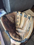 Easton NAT50 Natural Series 12" Leather Youth Baseball Glove Left Hand Throw Lht. Fixed Price $20.00.