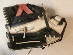Mizuno Swagger Gsw 1300D Lht Softball Baseball Glove Mitt Made In Usa. Fixed Price $34.95.