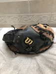 Wilson A500 CM315 Fully Broken In Boys 31.5 Baseball Catchers Mitt Right Throw. Fixed Price $100.00.