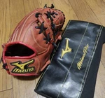 Used Mizuno Pro Baseball Infield Glove. Fixed Price $205.00.