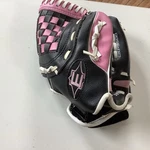 Easton EKP9500 Youth Girls Softball Baseball T-ball Glove 9.5 Z-flex Black Pink. Fixed Price $13.99.