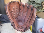 Vtg Wilson A2000 Xxc Baseball Glove, Rht, 13-INCH Excellent Unused. Fixed Price $195.00.