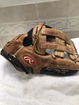 Rawlings VSB135 Vise 13.5 Game Ready Deep Pocket Softball Glove Right Throw. Fixed Price $75.00.