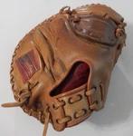 Rawlings RCM40 Lance Parrish Model-right Handed Catchers Mitt-vintage.. Fixed Price $22.88.