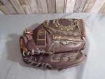 Louisville Slugger LPS36F Baseball Softball Glove Rht 12 Genuine Leather Used. Fixed Price $14.99.