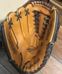 Easton Stealth Tourney ST1175 11.75" Leather Baseball Vrs Palm Pad Glove Lht. Fixed Price $69.99.