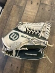 Wilson A2000SC Pro-stock 1796 11.1/4 Rh Green Mint. Fixed Price $169.99.