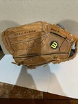 Wilson Manny Ramirez Advisory Staff A2464 Lht 11.5" Baseball Glove - Red Sox. Fixed Price $25.00.