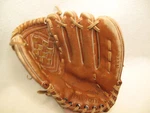 Roger Clemens Wilson Baseball Glove T-ball A2760 Left Hand Catch 9" Youth Size. Fixed Price $14.99.