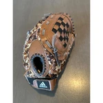 Adidas Eazy Close TS1100BDC Youth Baseball Left Glove Right Hand Throw. Fixed Price $16.00.