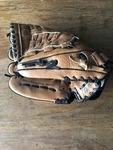 Mizuno Jenny Finch GFN1206 12" Professional Model Baseball Glove Left Hand Lht. Fixed Price $19.99.